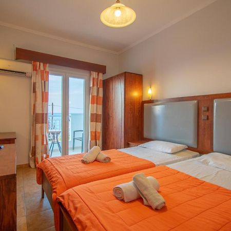 อกูลอส บีช โฮเต็ล Aparthotel อาร์กาซี ภายนอก รูปภาพ