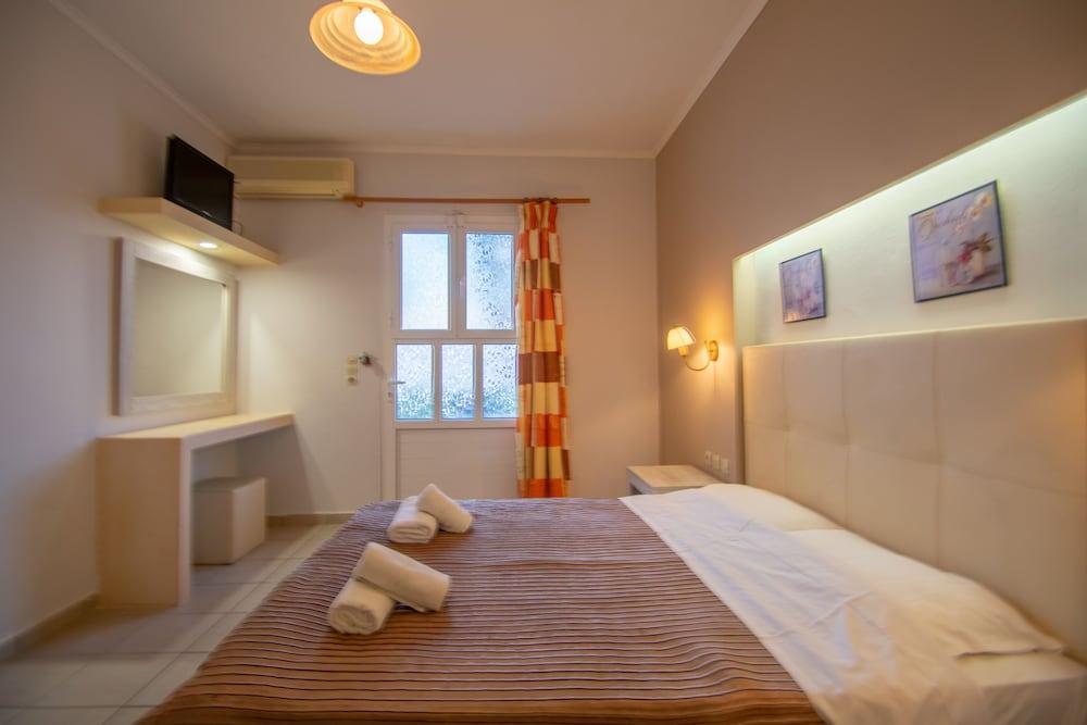 อกูลอส บีช โฮเต็ล Aparthotel อาร์กาซี ภายนอก รูปภาพ